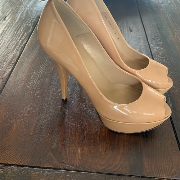 Stuart Weiztman platform pump - Picture 2 of 4